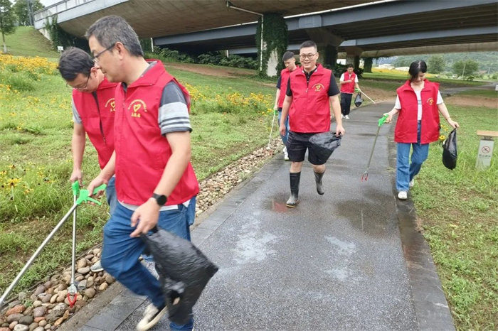 香港六宝盒宝典资料大全