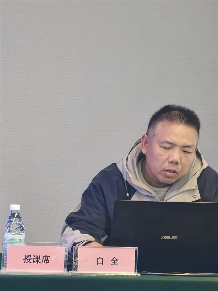 香港六宝盒宝典资料大全